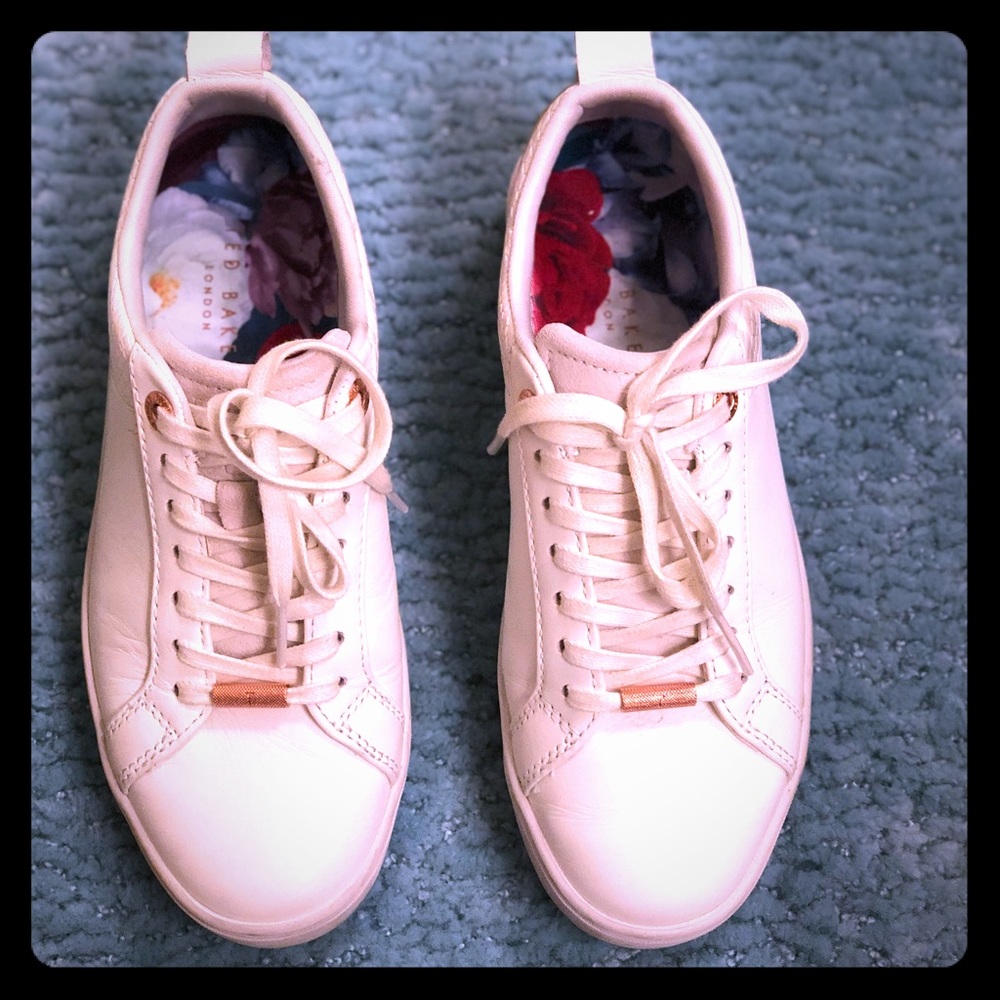 Ted Baker Sneakers